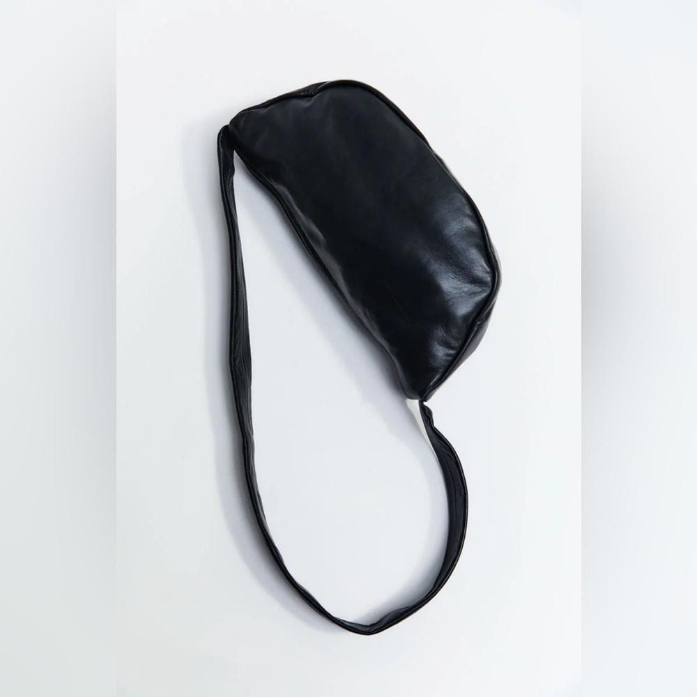 St. Agni Soft Crescent Bag - Black